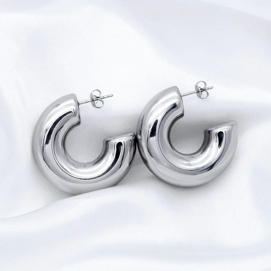 Are Stainless Steel Earrings Waterproof? The Complete Guide by Samrila