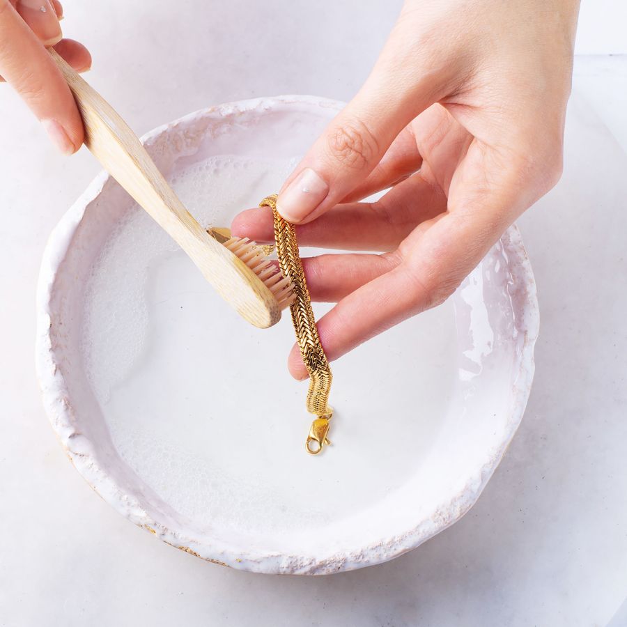 How to Clean Gold: Expert Tips for Keeping Your Jewelry Shining