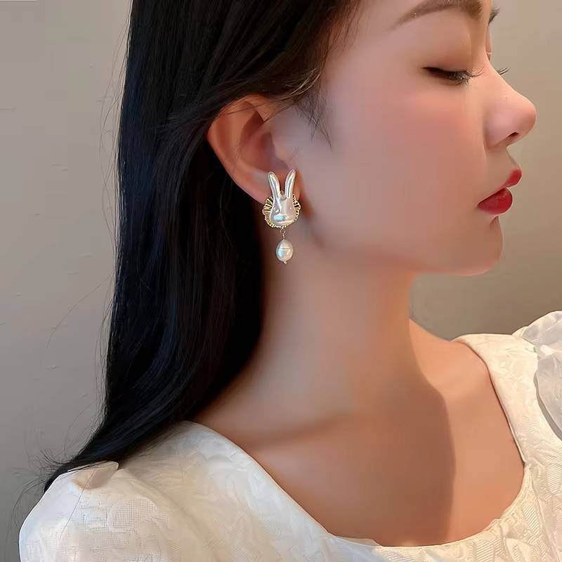 Baroque Pearl Rabbit Bunny Earrings for Women (2)