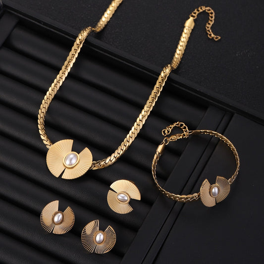 European & American Chic Fan-shaped Pendant Collar Jewelry Set (3)