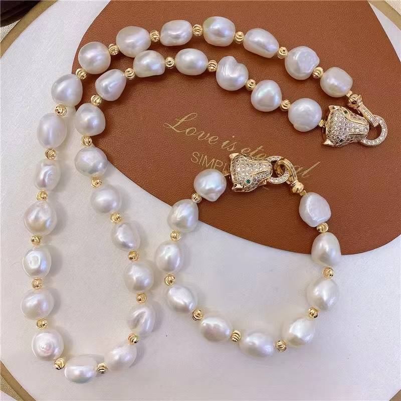 Freshwater Pearl Choker Necklace & Bracelet (6)