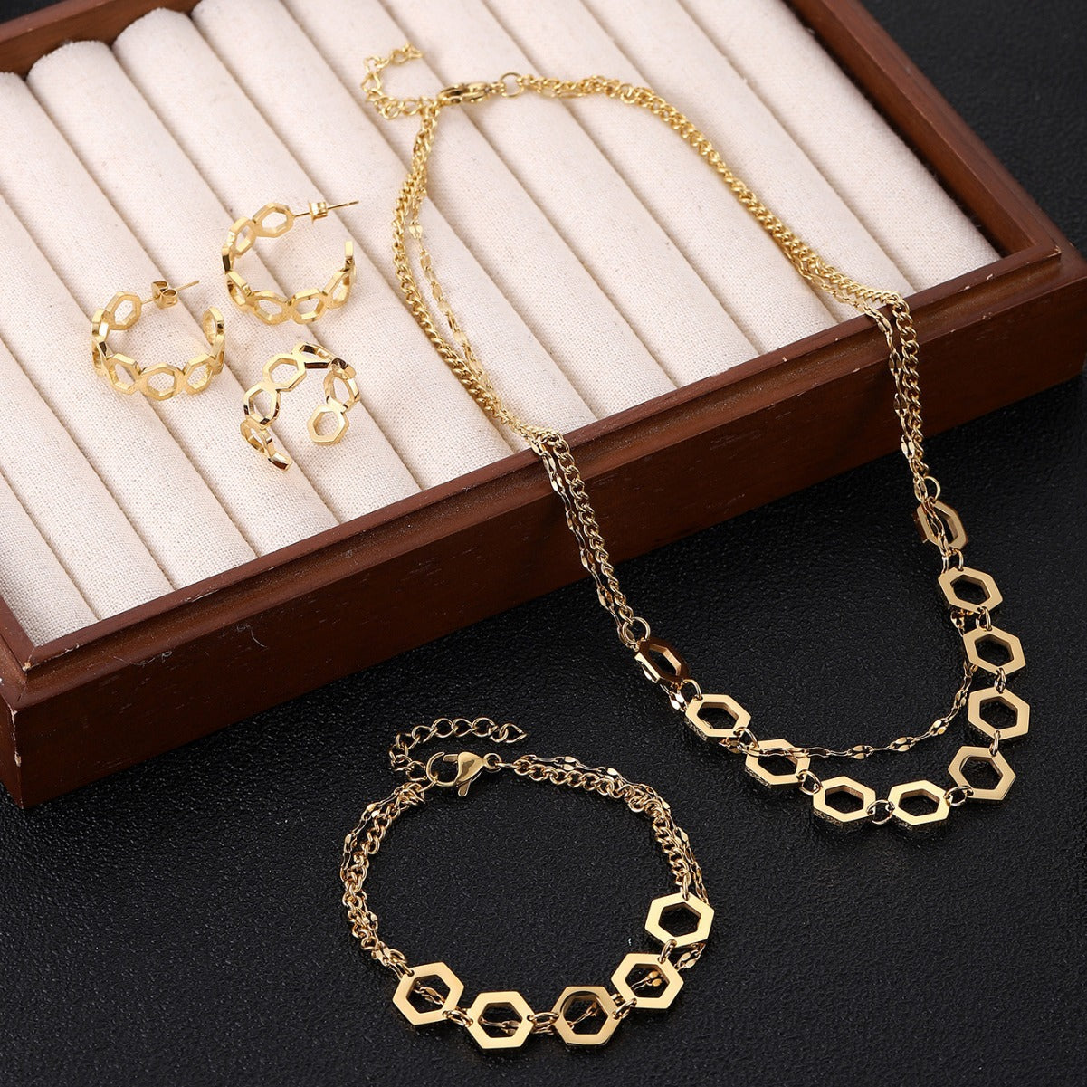 New Trendy Diamond Collarbone Necklace Sophisticated Summer Set (4)