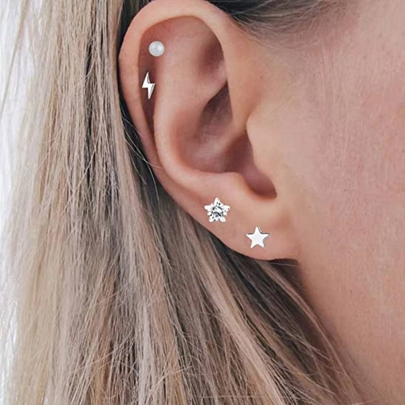 Star & Heart Tragus Stud Earring Set  Small Cartilage Piercing Jewelry (2)