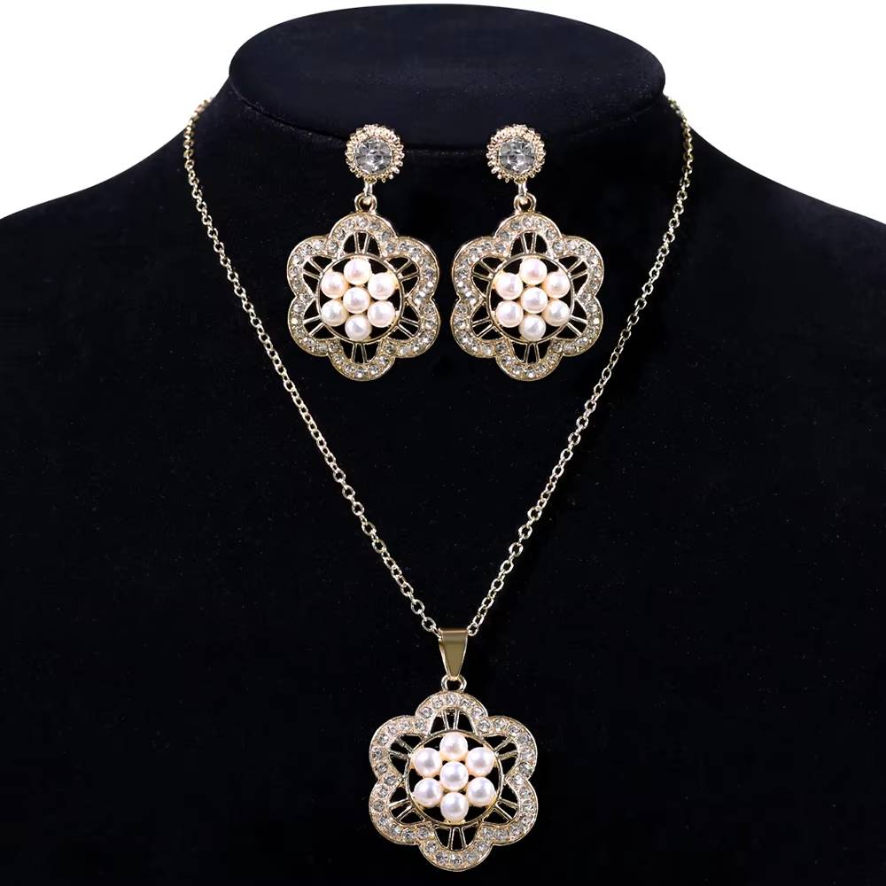 Zircon Bride Jewelry Set - Luxury Flower Choker Necklace & Earrings (7)